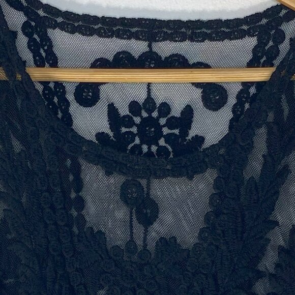 No tag, H&M, Sleeveless Top, embroidered-feel, round neck, Sheer Black, Size M - Picture 2 of 6